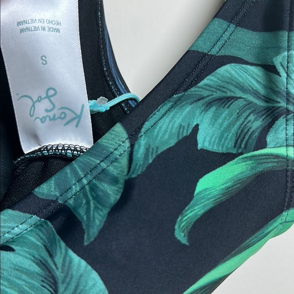 Kona Sol Tropical Leaf Print Swimsuit Size Small New With Tags - Picture 2 of 7